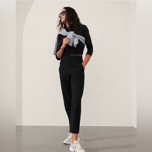 Athleta STELLAR MID RISE SLIM PANT size 4 with side stash pockets